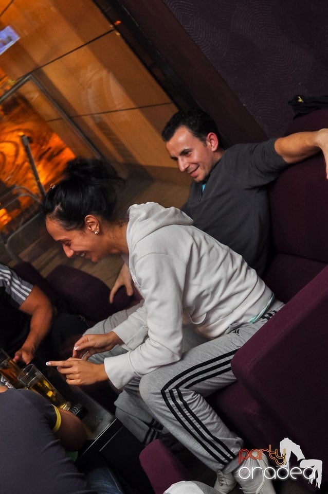 Karaoke-night în Blondy's Art Café, 