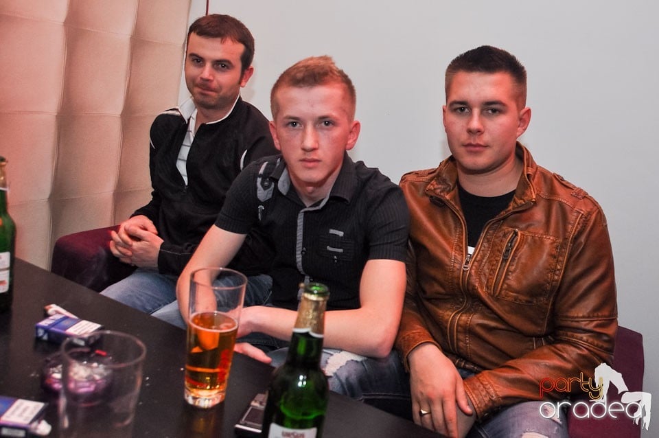 Karaoke-night în Blondy's Art Café, 