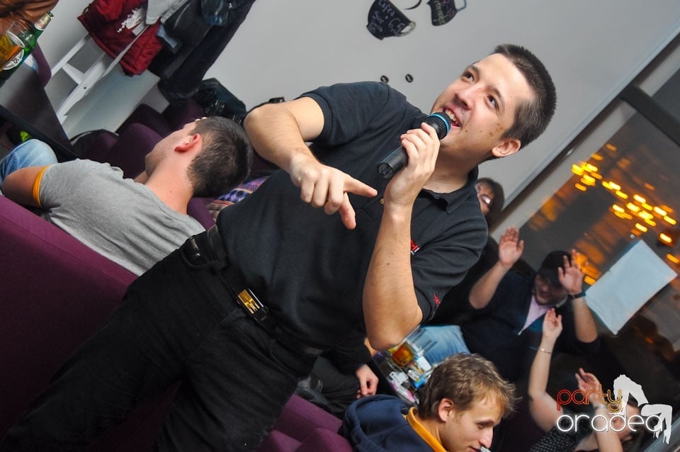 Karaoke-night în Blondy's Art Café, 