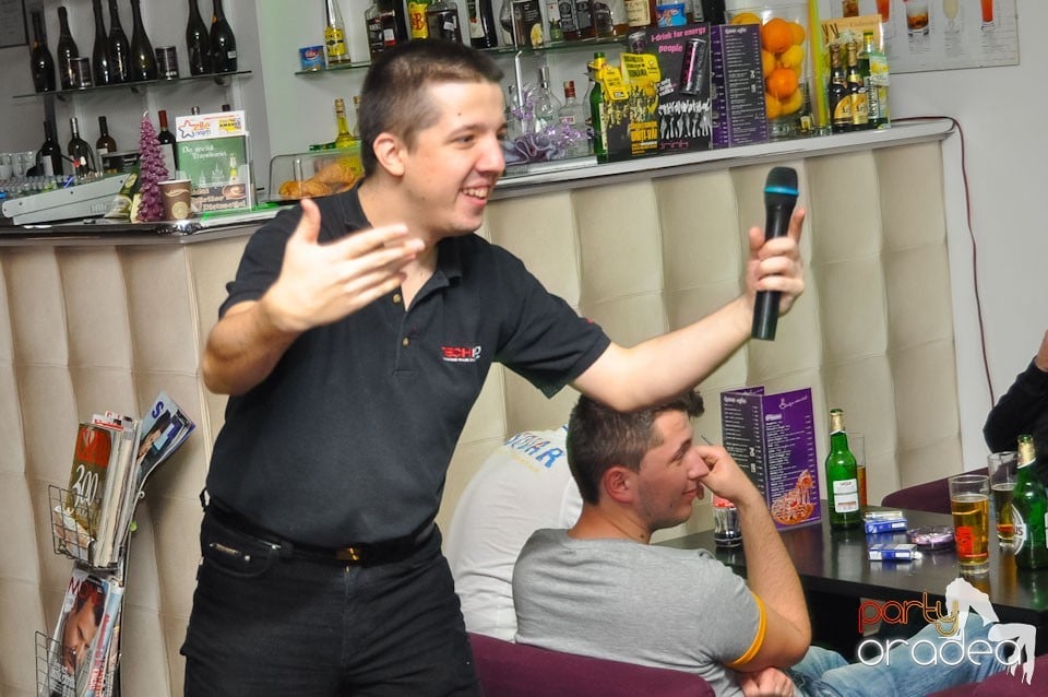 Karaoke-night în Blondy's Art Café, 