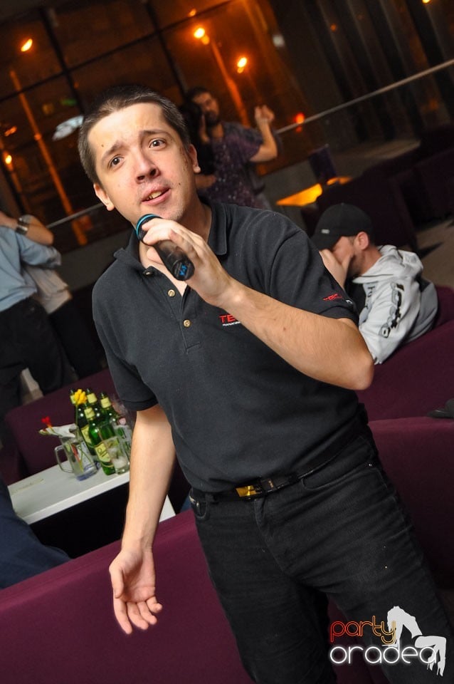 Karaoke-night în Blondy's Art Café, 