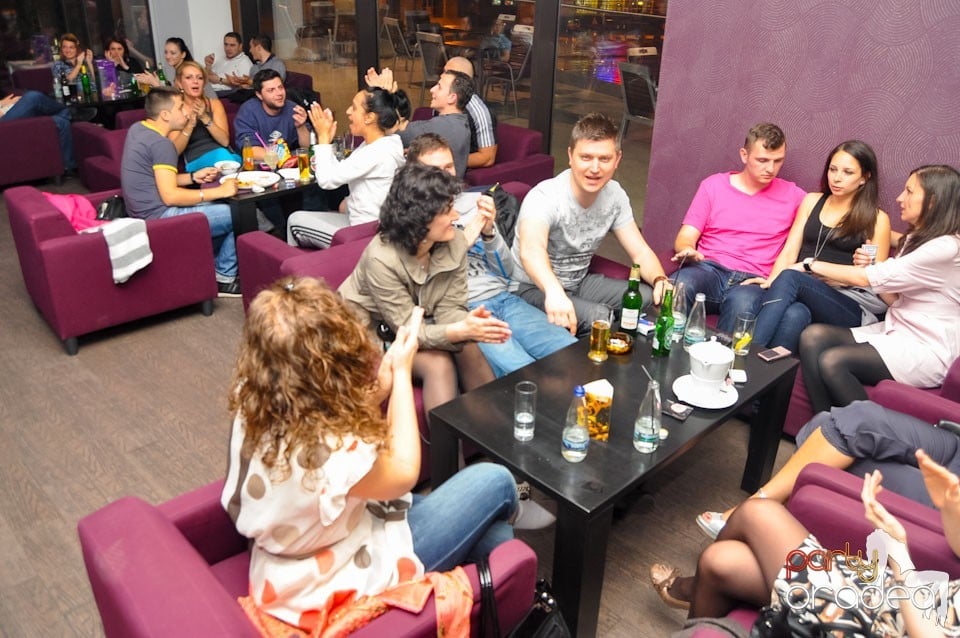 Karaoke-night în Blondy's Art Café, 