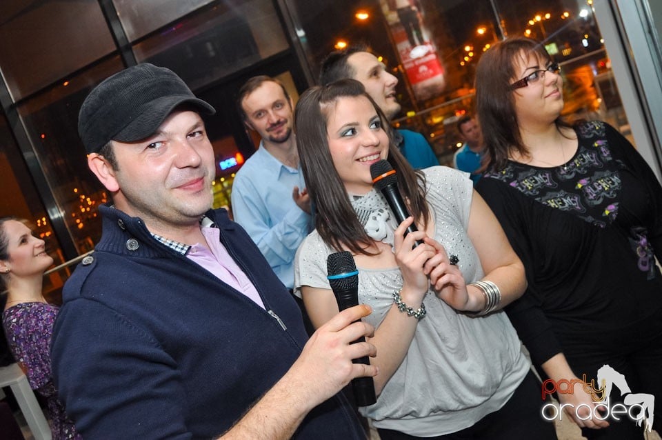 Karaoke-night în Blondy's Art Café, 