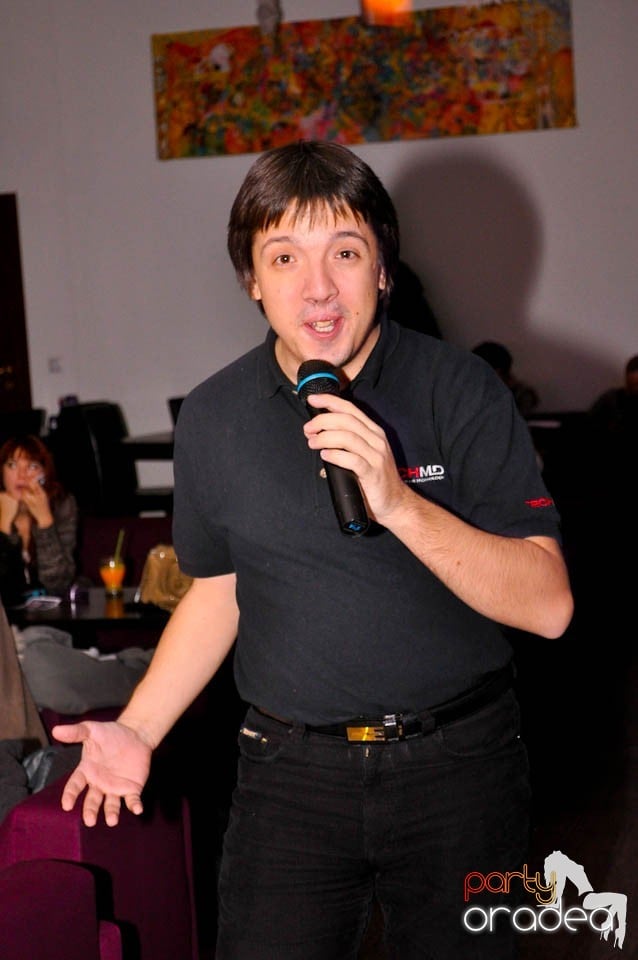 Karaoke Night în Blondy's Art Cafe,