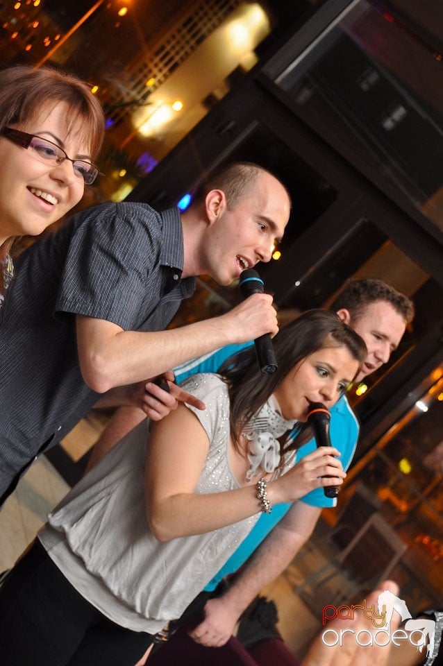 Karaoke-night în Blondy's Art Café, 