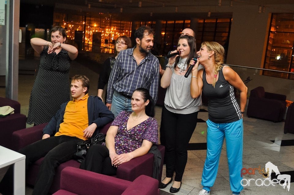 Karaoke-night în Blondy's Art Café, 