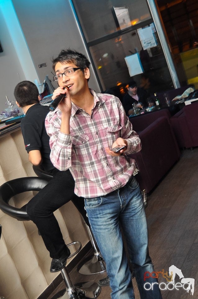 Karaoke-night în Blondy's Art Café, 