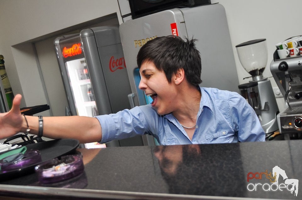 Karaoke-night în Blondy's Art Café, 