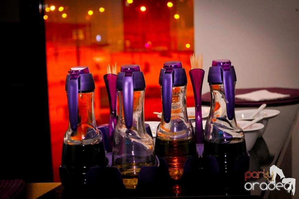 Karaoke Night în Blondy's Art Cafe,