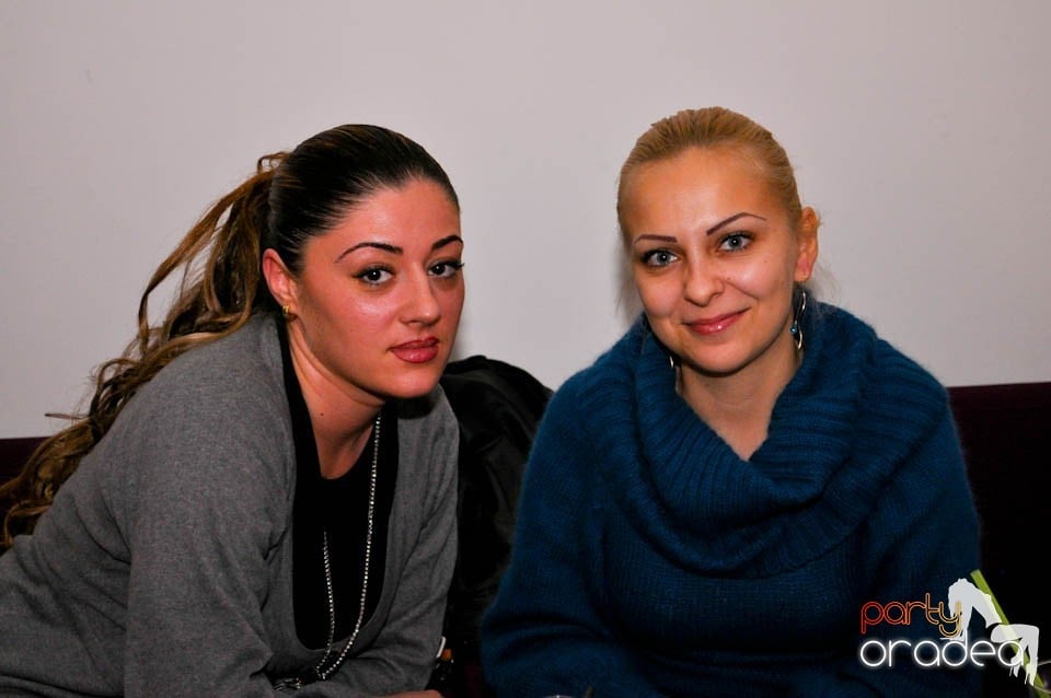 Karaoke Night în Blondy's Art Cafe,