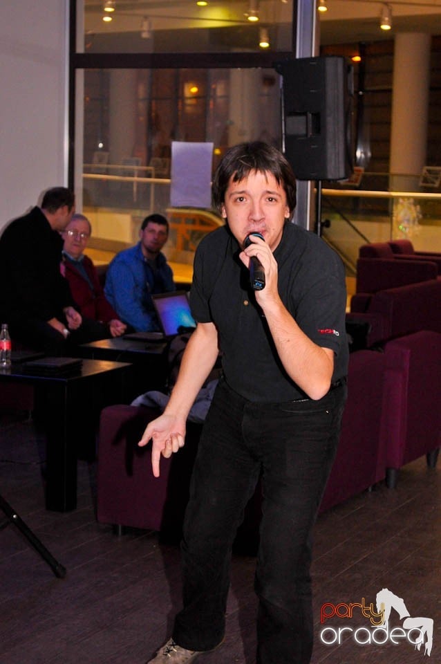 Karaoke Night în Blondy's Art Cafe,