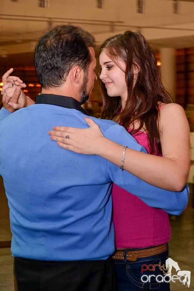 Karaoke Night în Blondy's Art Café, 