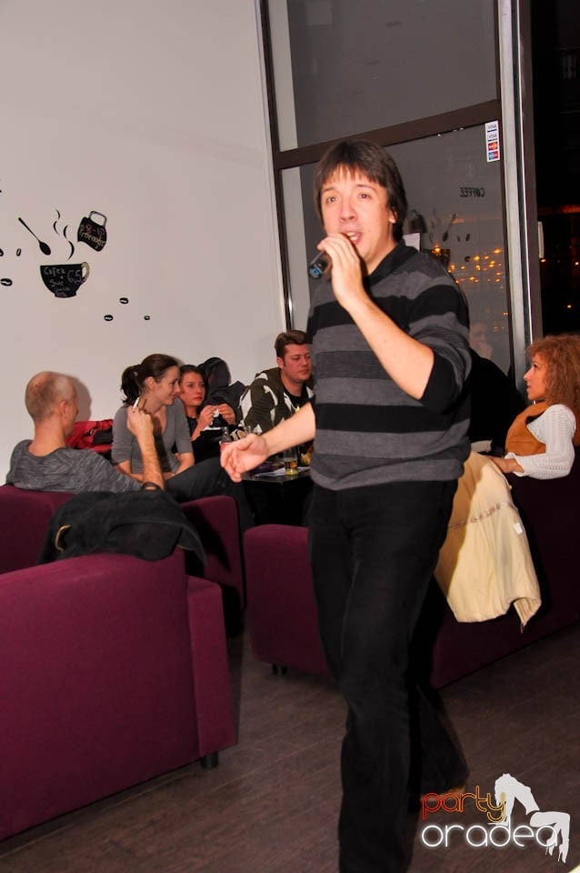 Karaoke Night în Blondy's, 