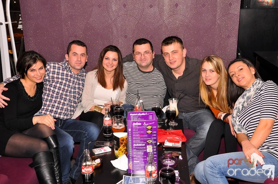 Karaoke Night în Blondy's, 