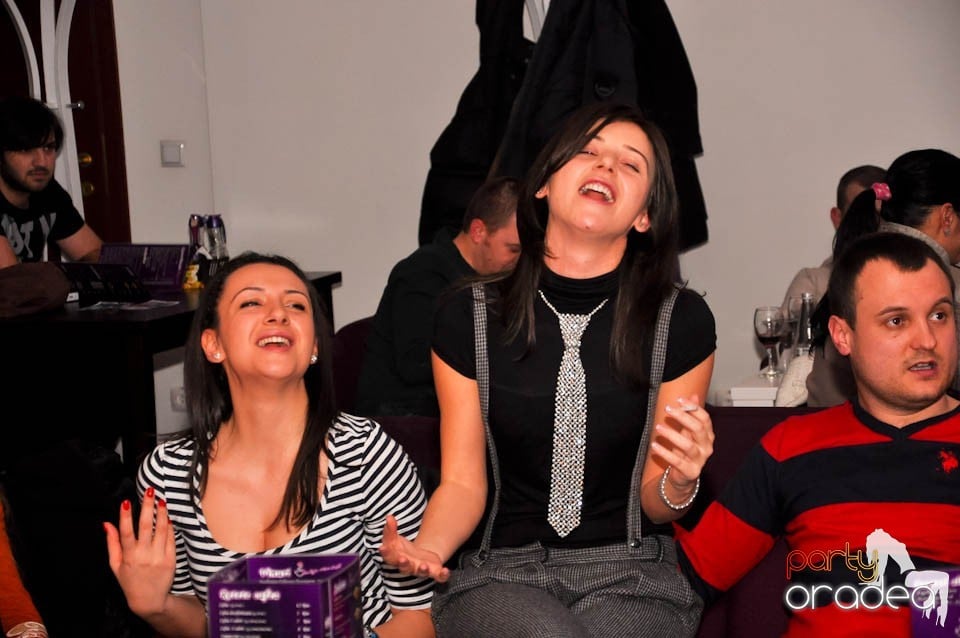 Karaoke Night în Blondy's, 