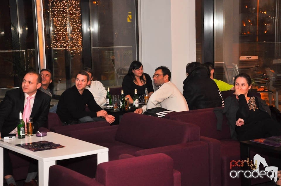 Karaoke Night în Blondy's, 