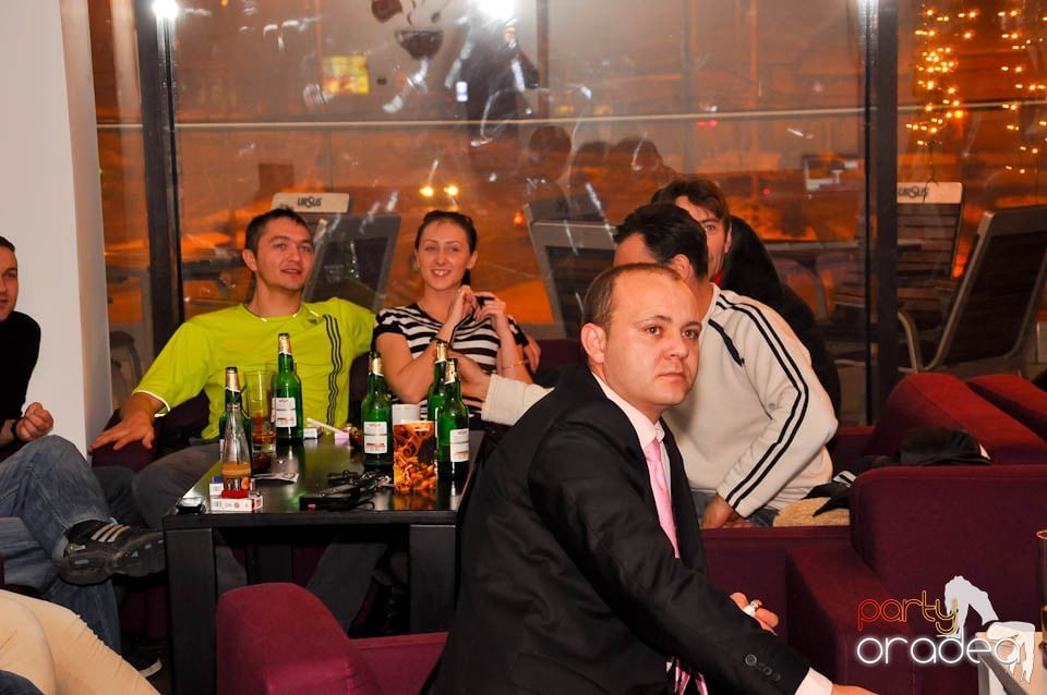 Karaoke Night în Blondy's, 