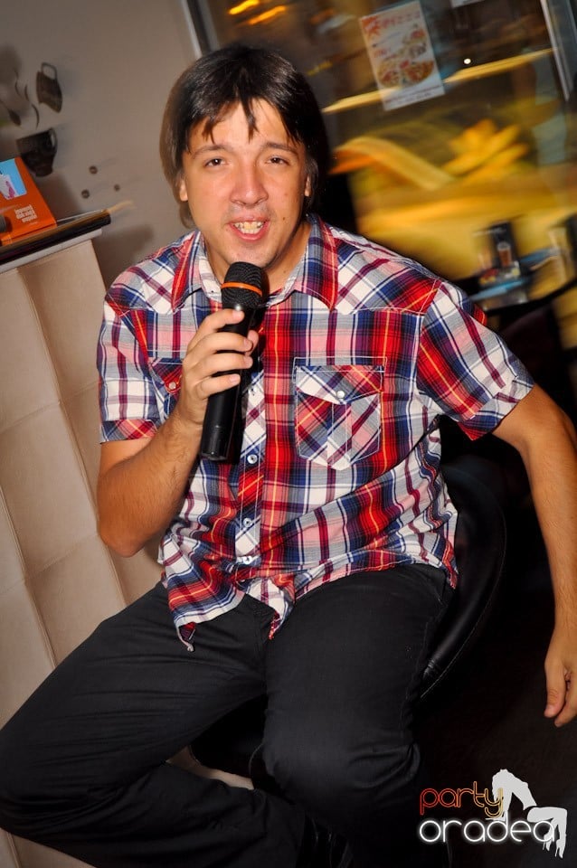 Karaoke Night în Blondy's, 