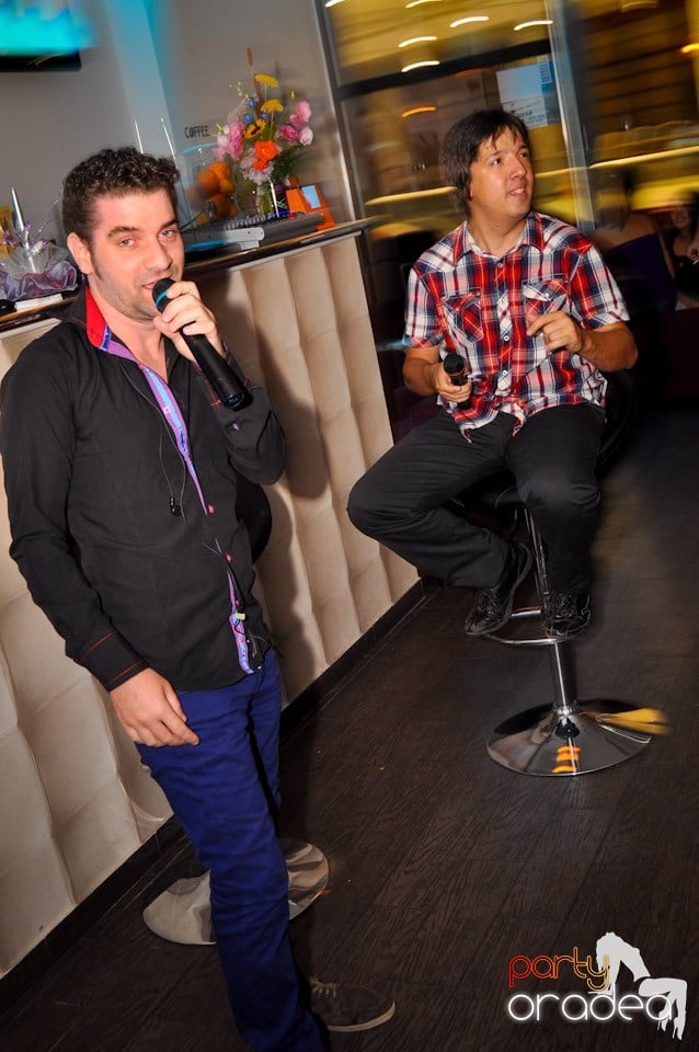 Karaoke Night în Blondy's, 
