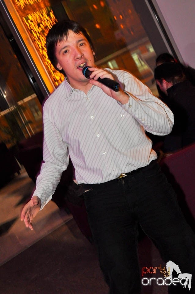 Karaoke Night în Blondy's, 