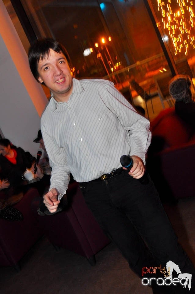 Karaoke Night în Blondy's, 