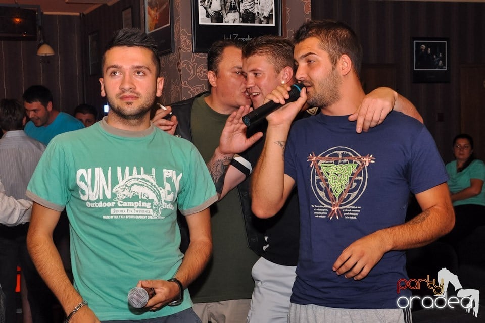 Karaoke Night în Delice Cafe 2, Delice Cafe 2