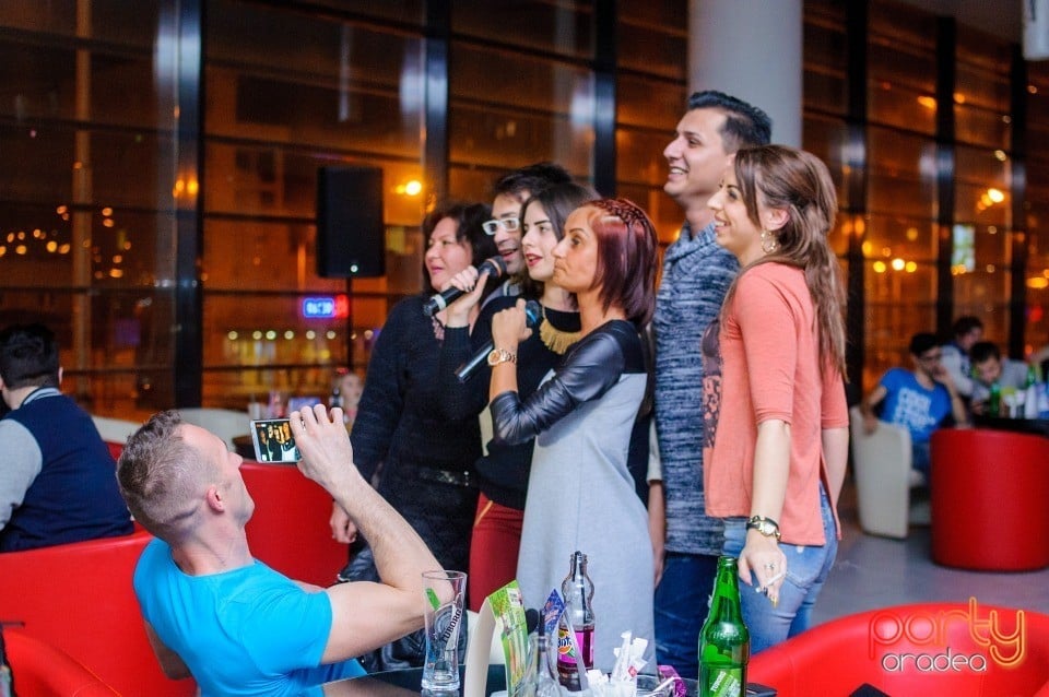 Karaoke Night, 