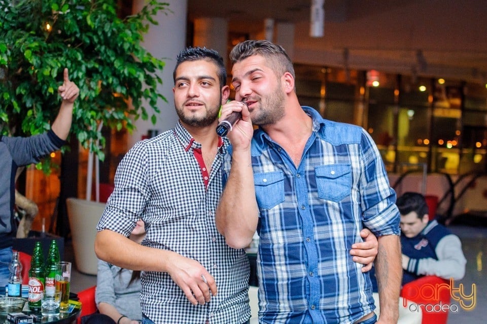 Karaoke Night, 