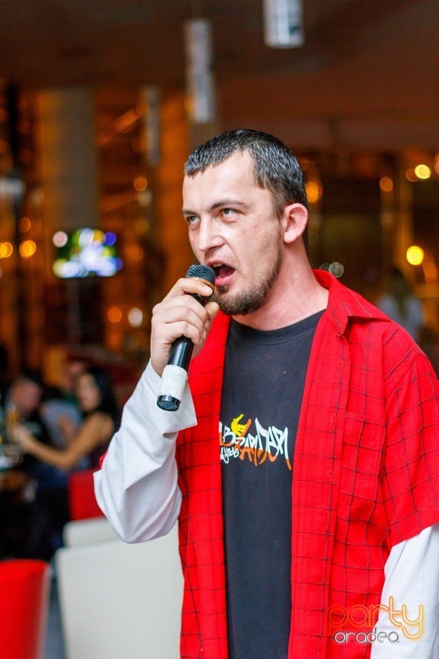 Karaoke Night, 