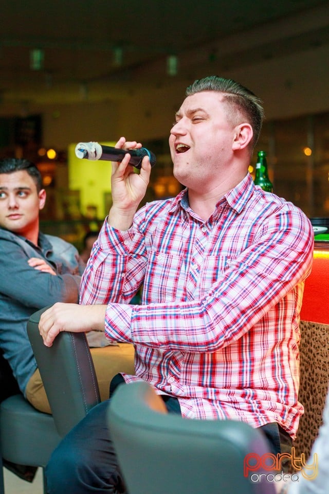 Karaoke Night, 