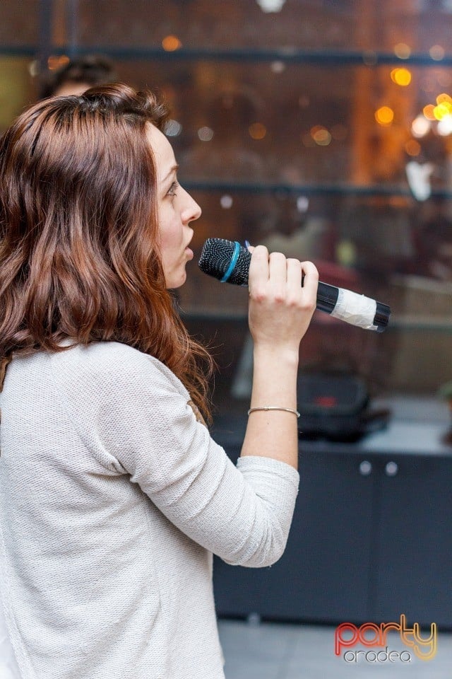 Karaoke Night, 