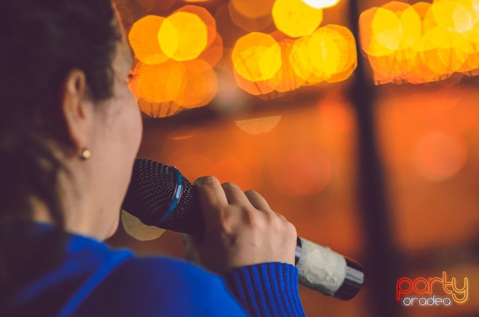 Karaoke Night, 