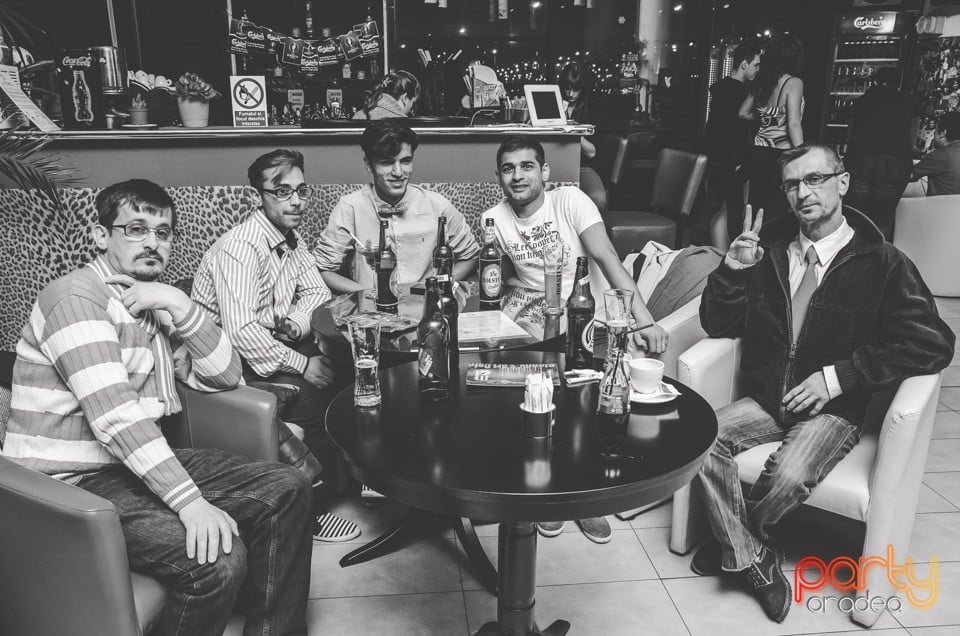 Karaoke Night, 