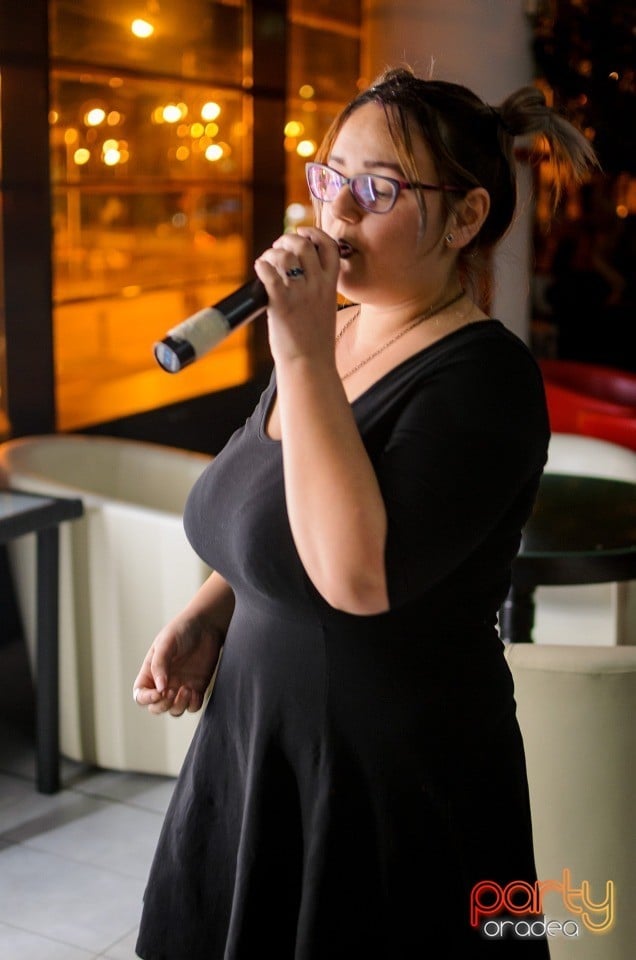 Karaoke Night, 