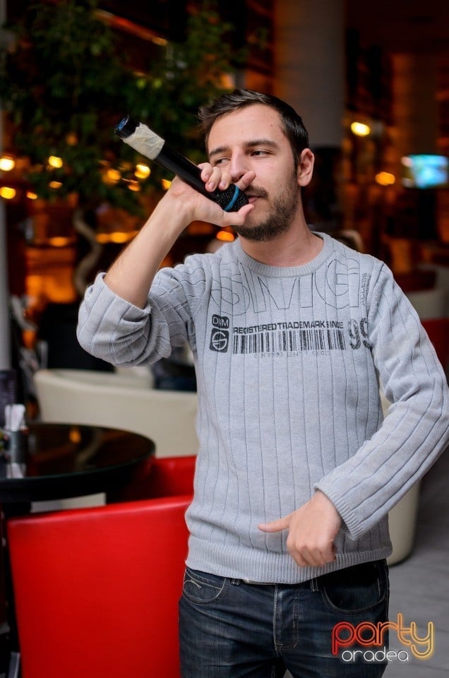Karaoke Night, 