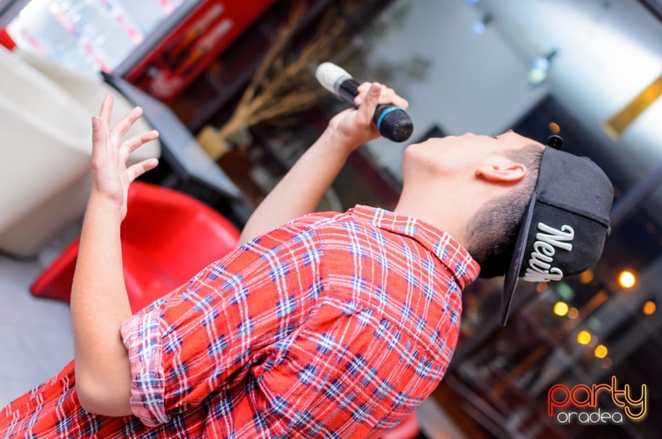 Karaoke Night, 