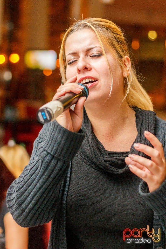 Karaoke Night, 