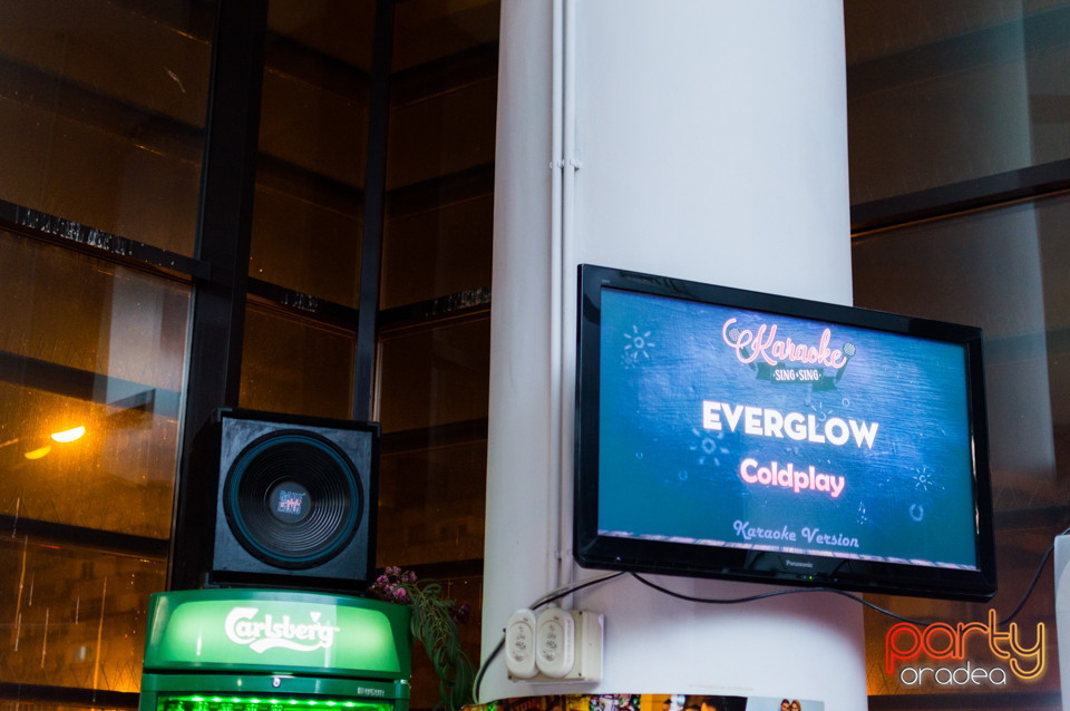 Karaoke Night, 