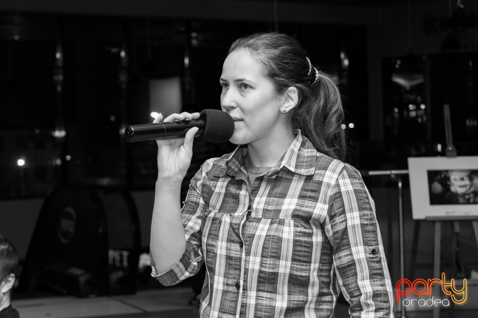 Karaoke Night, 