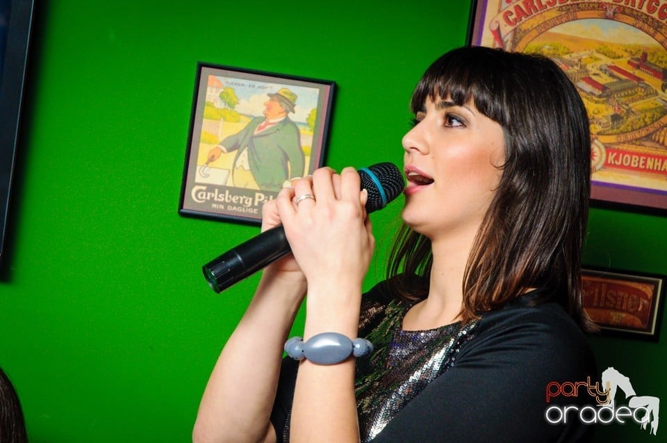 Karaoke night, Green Pub