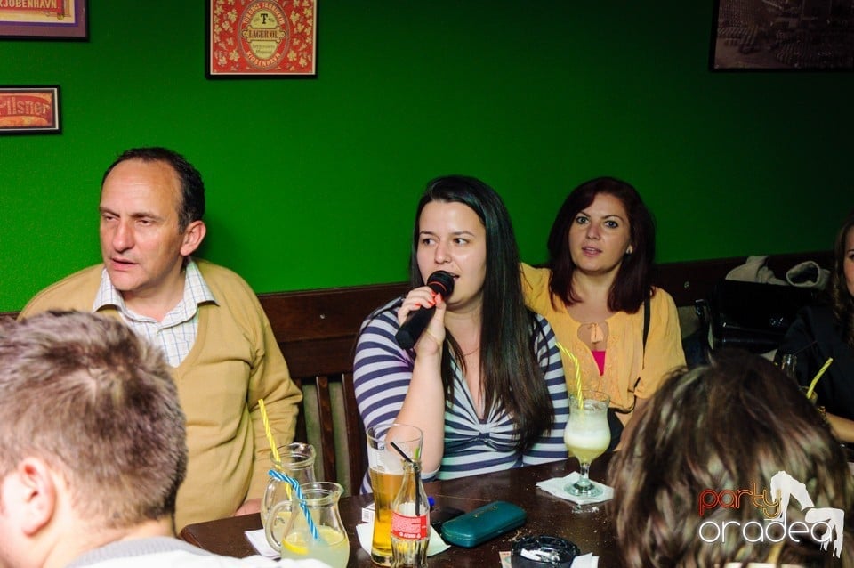 Karaoke night, Green Pub