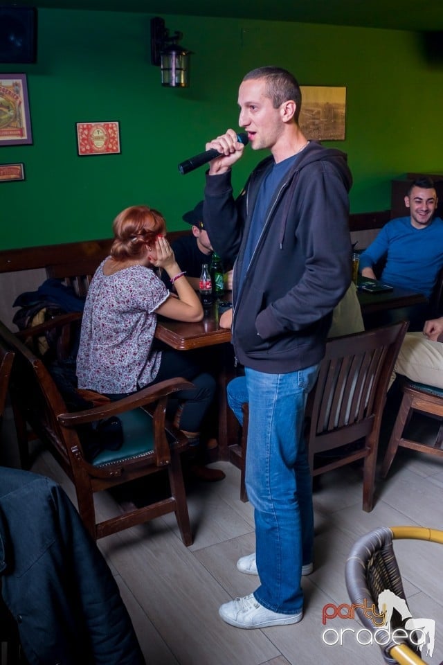 Karaoke night, Green Pub