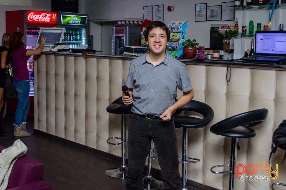 Karaoke night, 