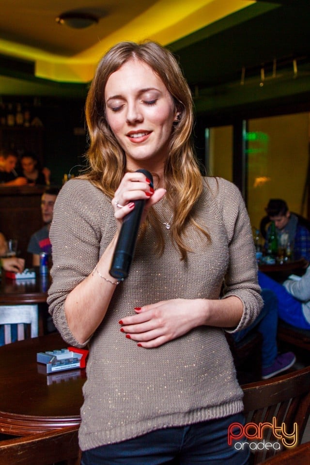 Karaoke night, Green Pub