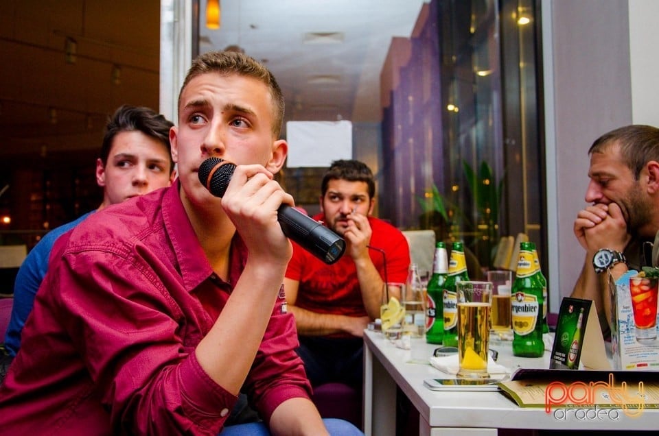 Karaoke night, 