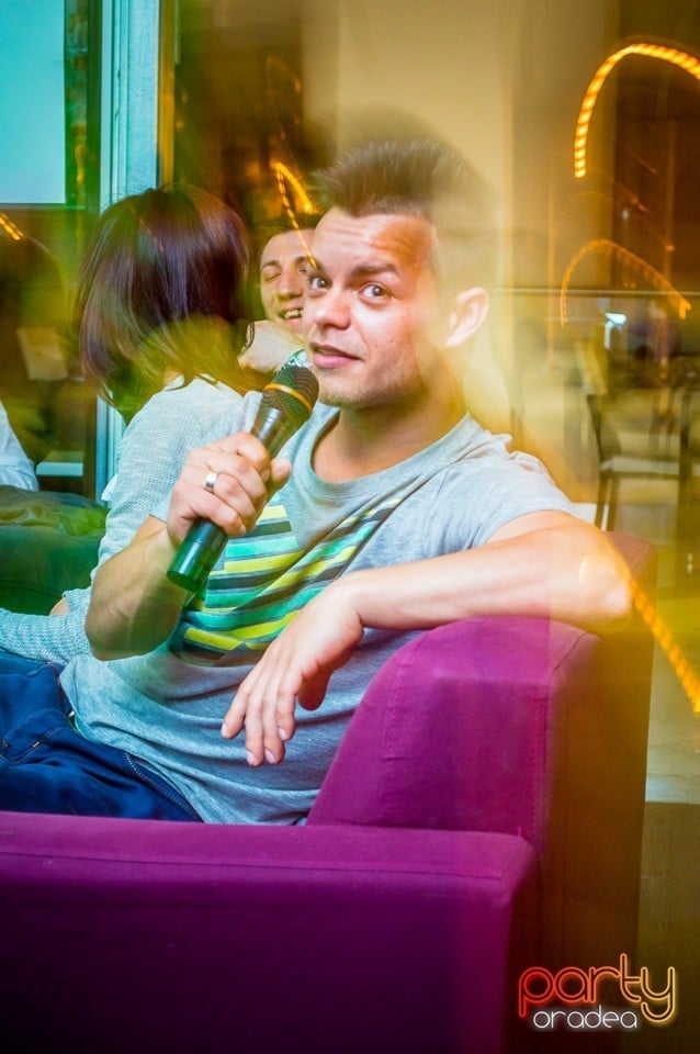 Karaoke Night, 