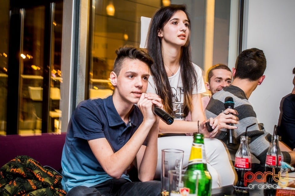Karaoke Night, 