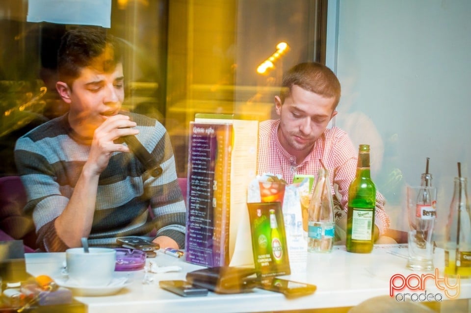 Karaoke Night, 
