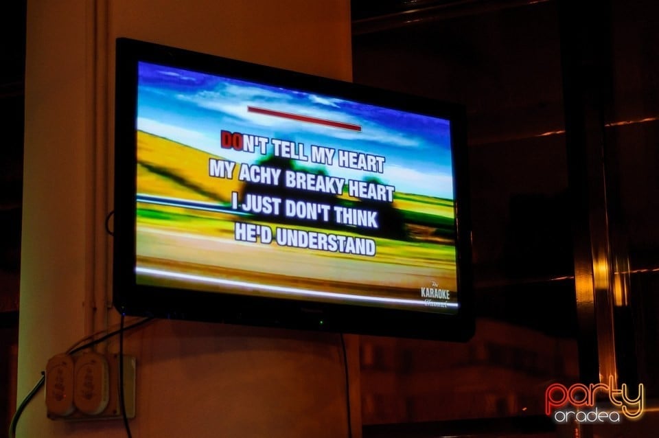 Karaoke Night, 