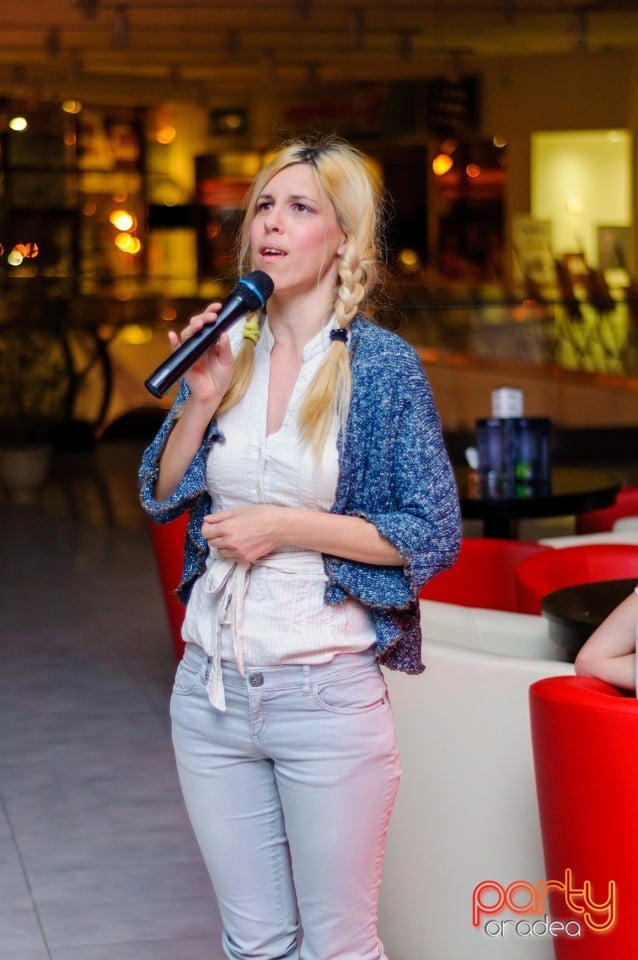 Karaoke Night, 